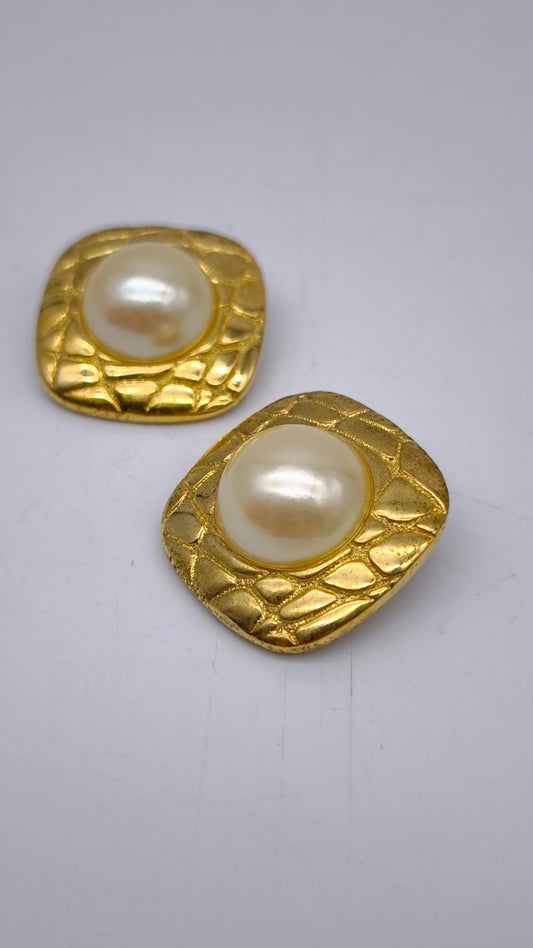 82035 Orecchini clip vintage Adrienne Vittadini