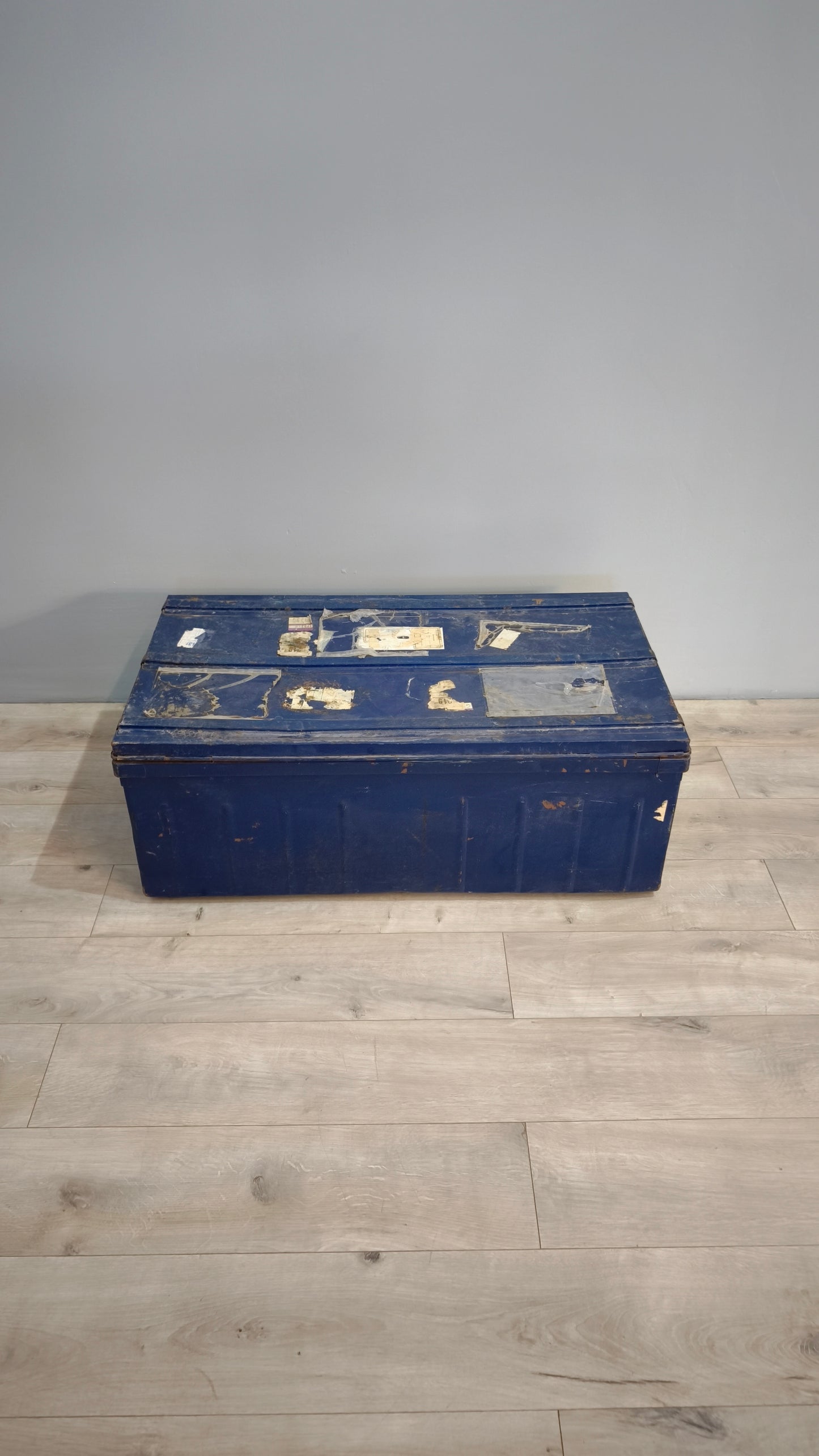 82127 Bauletto blu metallo