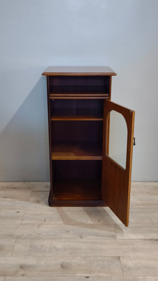 82232 Mobile in legno con sportello