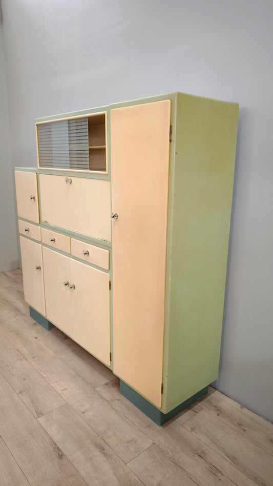 82397 Credenza anni '50 color panna e pistacchio