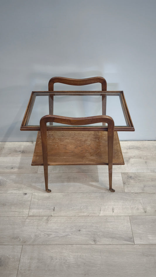 82473 Carrello vintage in legno con piano in vetro
