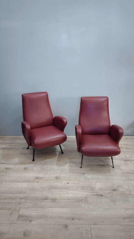 82471 Poltroncina vintage bordeaux in sky