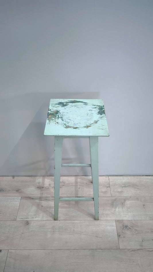 82467 Alzata verde in legno