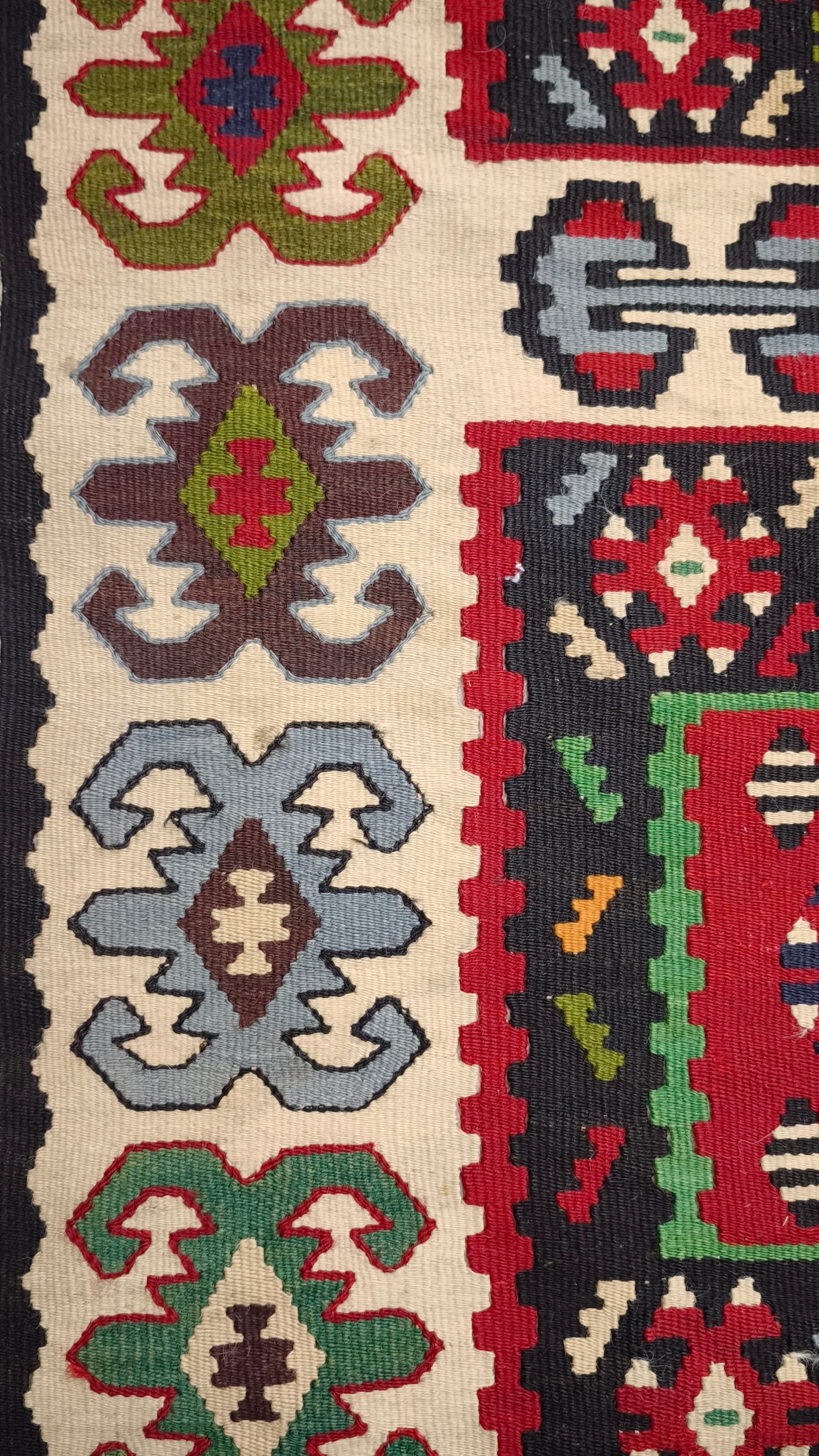 82624 Tappeto Kilim in vari colori