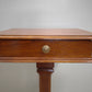 82954 Tavolino in legno con gamba singola