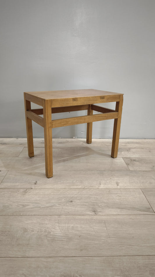 82950 Tavolinetto da salotto in legno