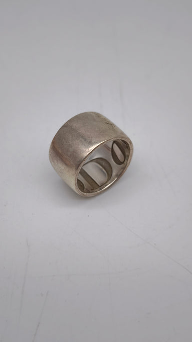 79788 Anello Dodo in argento