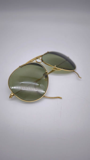 82684 Occhiali da sole Rayban vintage anni '60 con custodia