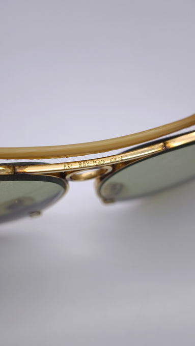 82684 Occhiali da sole Rayban vintage anni '60 con custodia