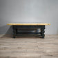 83310 Tavolo da salotto con base in legno e piano in finto marmo