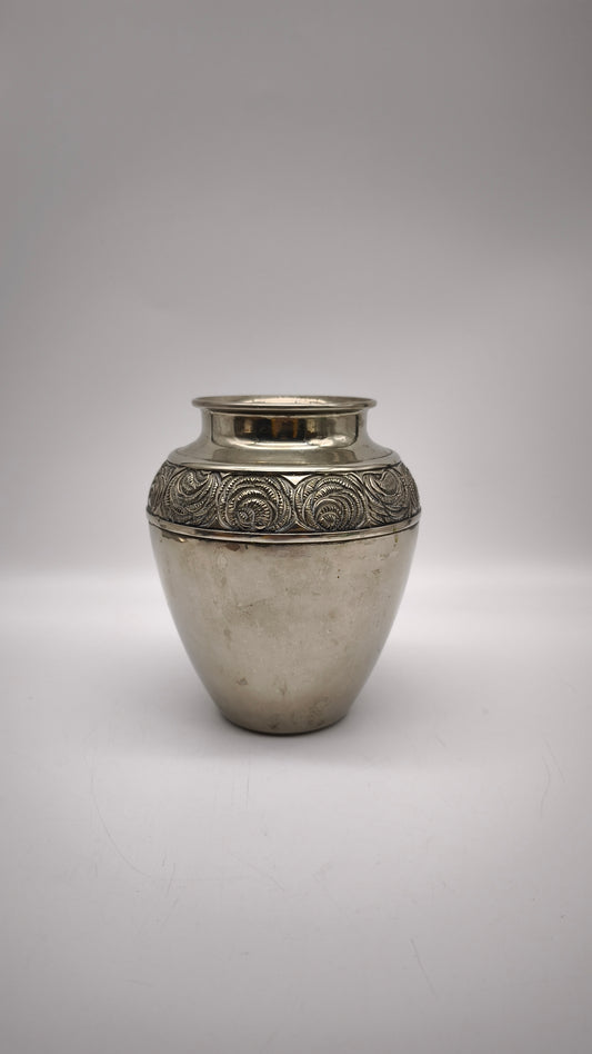 83605 Vaso in metallo Art Déco