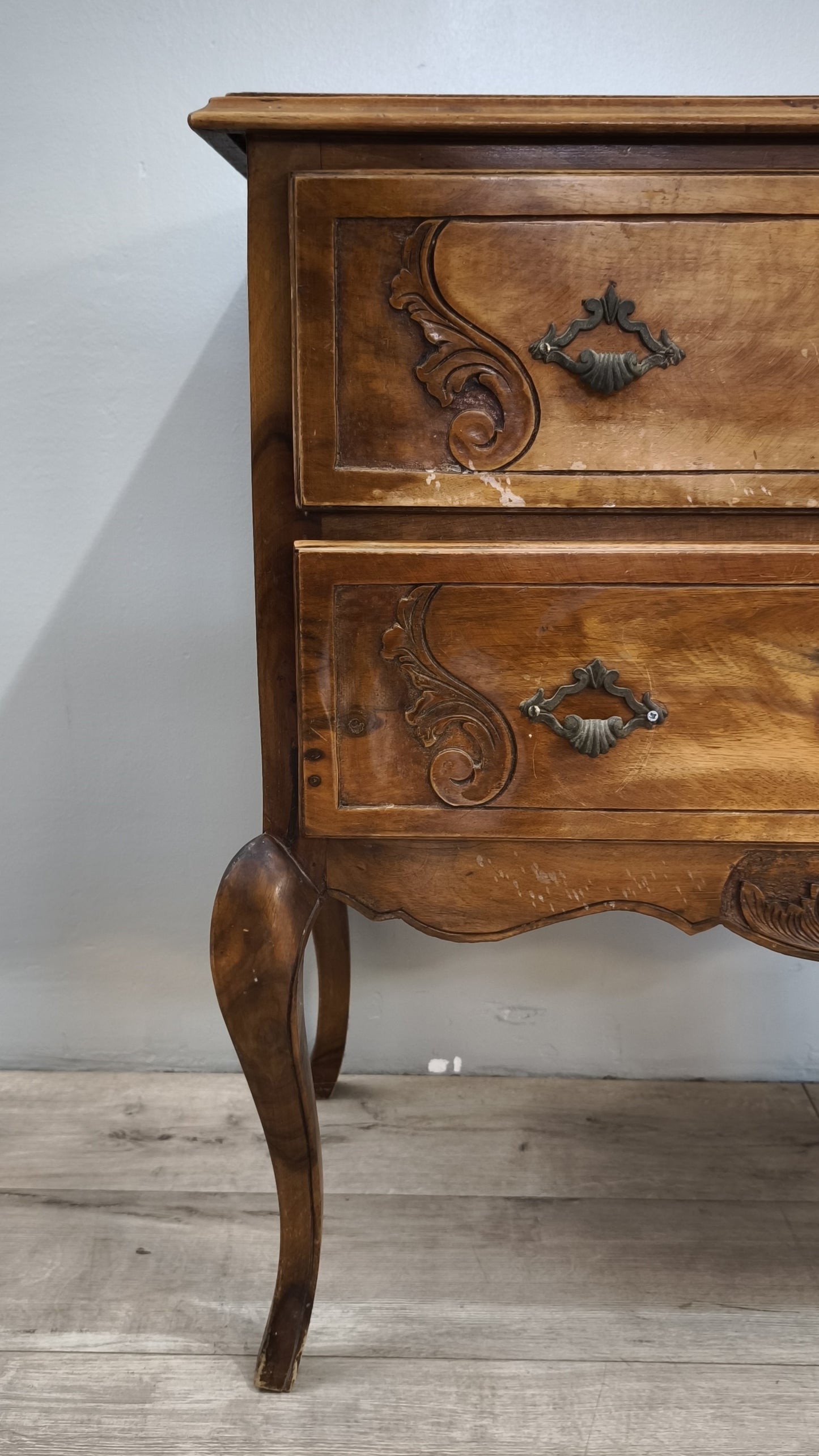 84156 Mobile in legno con due cassetti