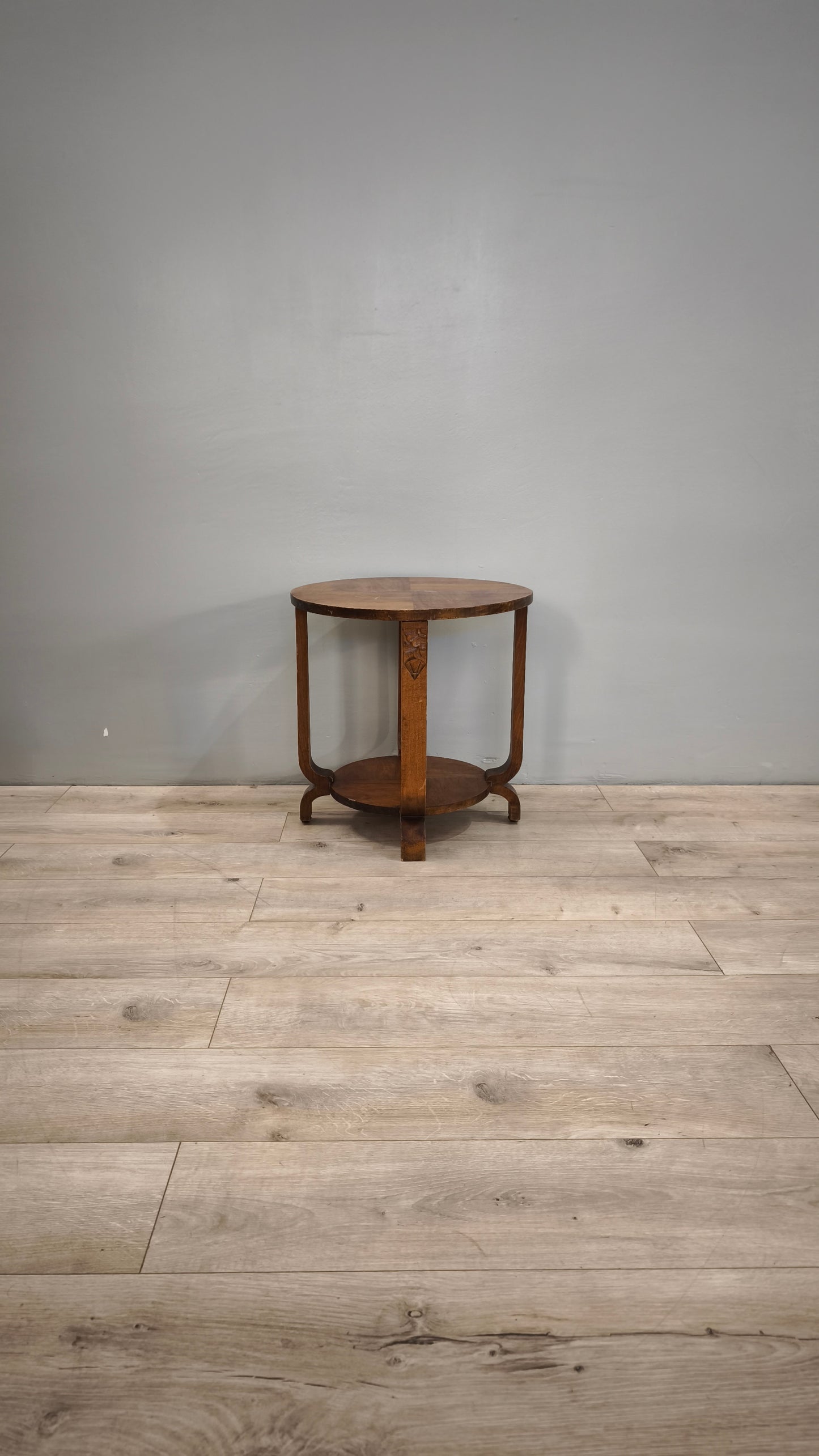 84215 Tavolino rotondo stile Art Déco con doppio ripiano