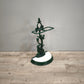 84210 Porta ombrelli in ghisa smaltata bianca e verde con statuina cane