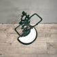 84210 Porta ombrelli in ghisa smaltata bianca e verde con statuina cane