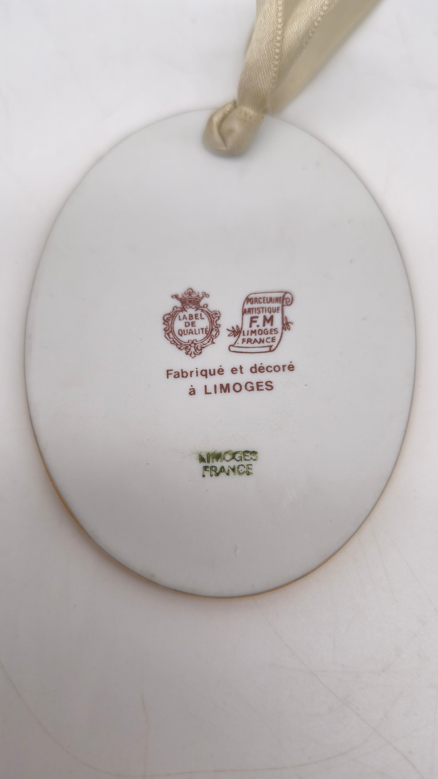 84471 Decorazione con gatti in ceramica Limoges