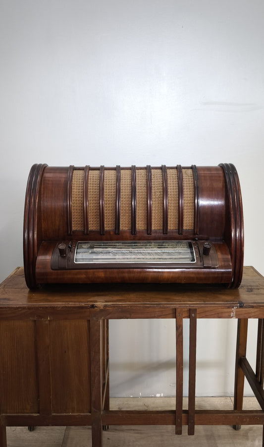 84573 Radio vintage Radiomarelli modello 9A26, anni '40