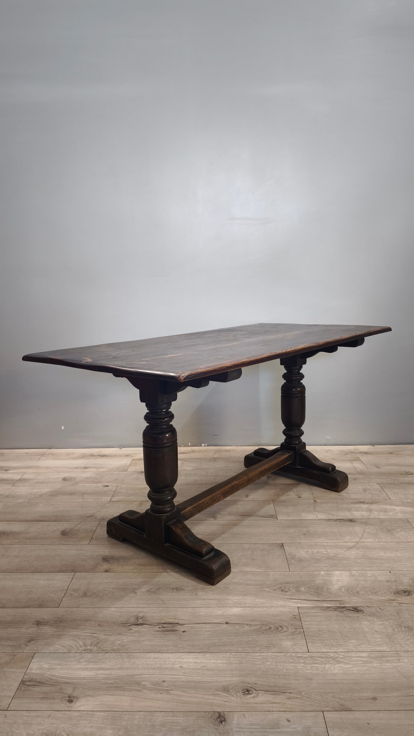84622 Tavolo fratino in legno massello