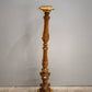 84779 Candeliere in legno dorato intagliato