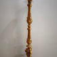 84779 Candeliere in legno dorato intagliato