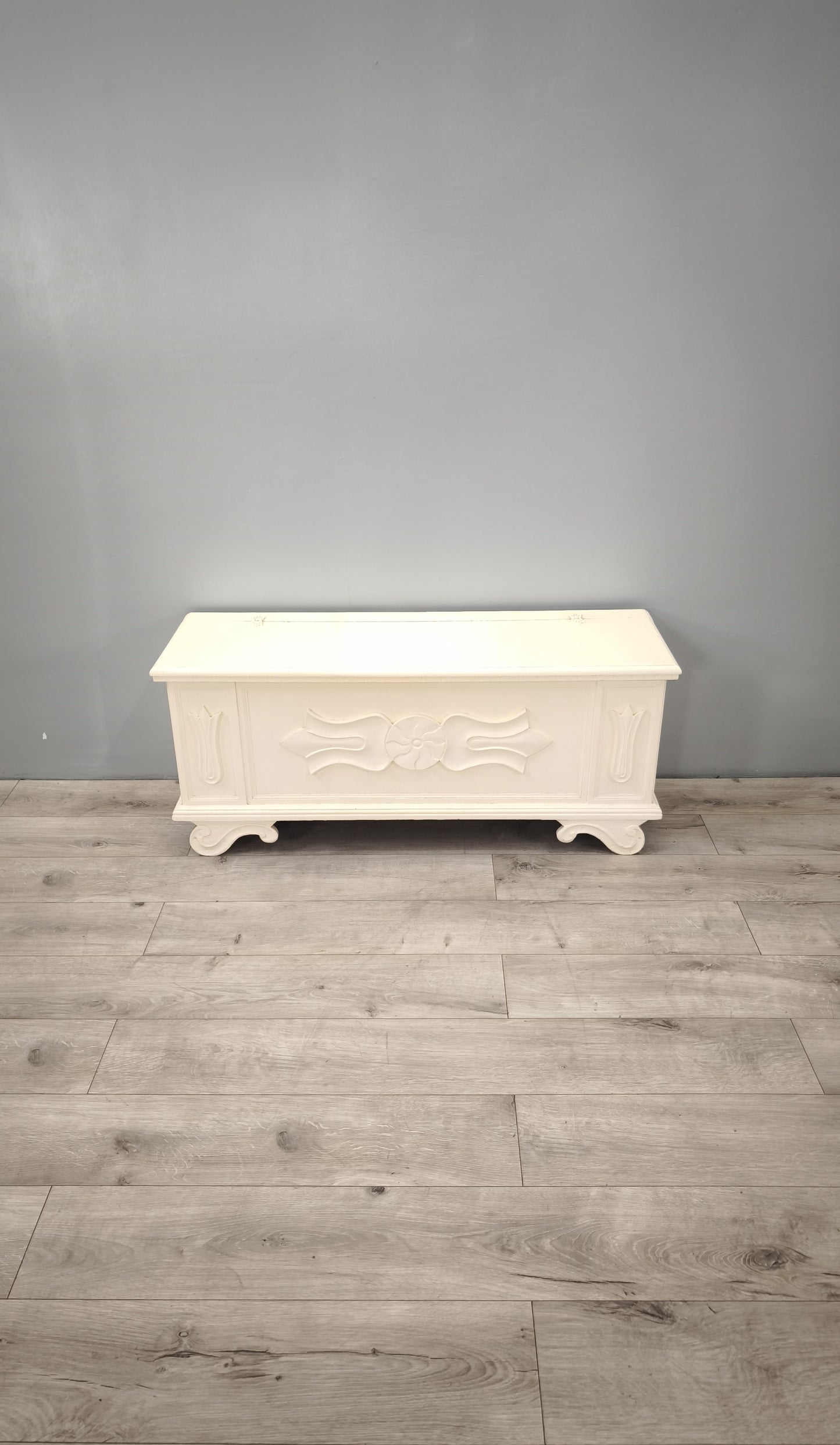 84848 Cassapanca in legno dipinta bianca
