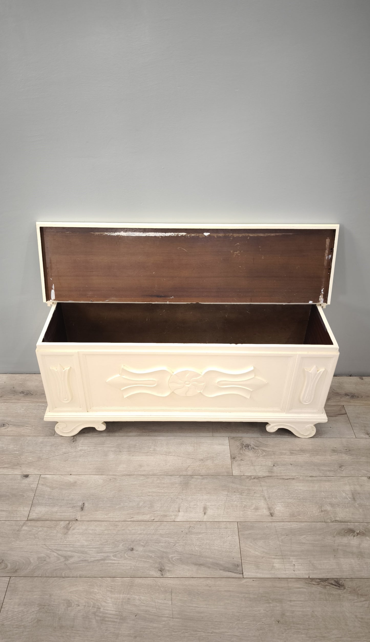 84848 Cassapanca in legno dipinta bianca