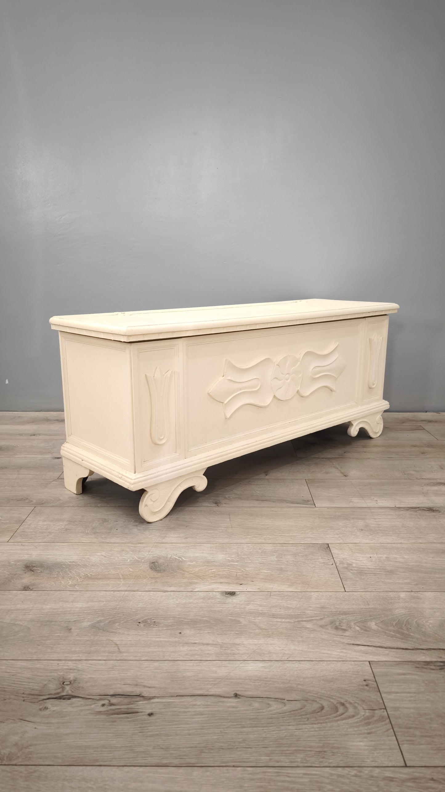 84848 Cassapanca in legno dipinta bianca