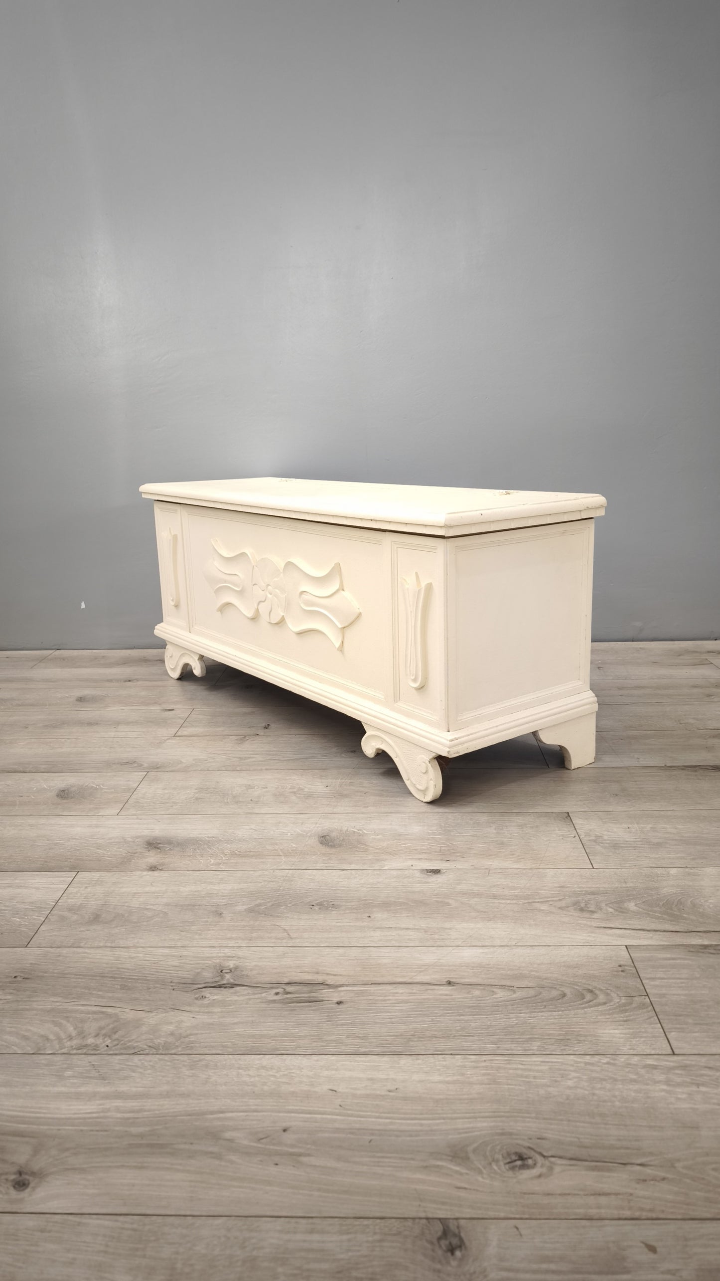 84848 Cassapanca in legno dipinta bianca