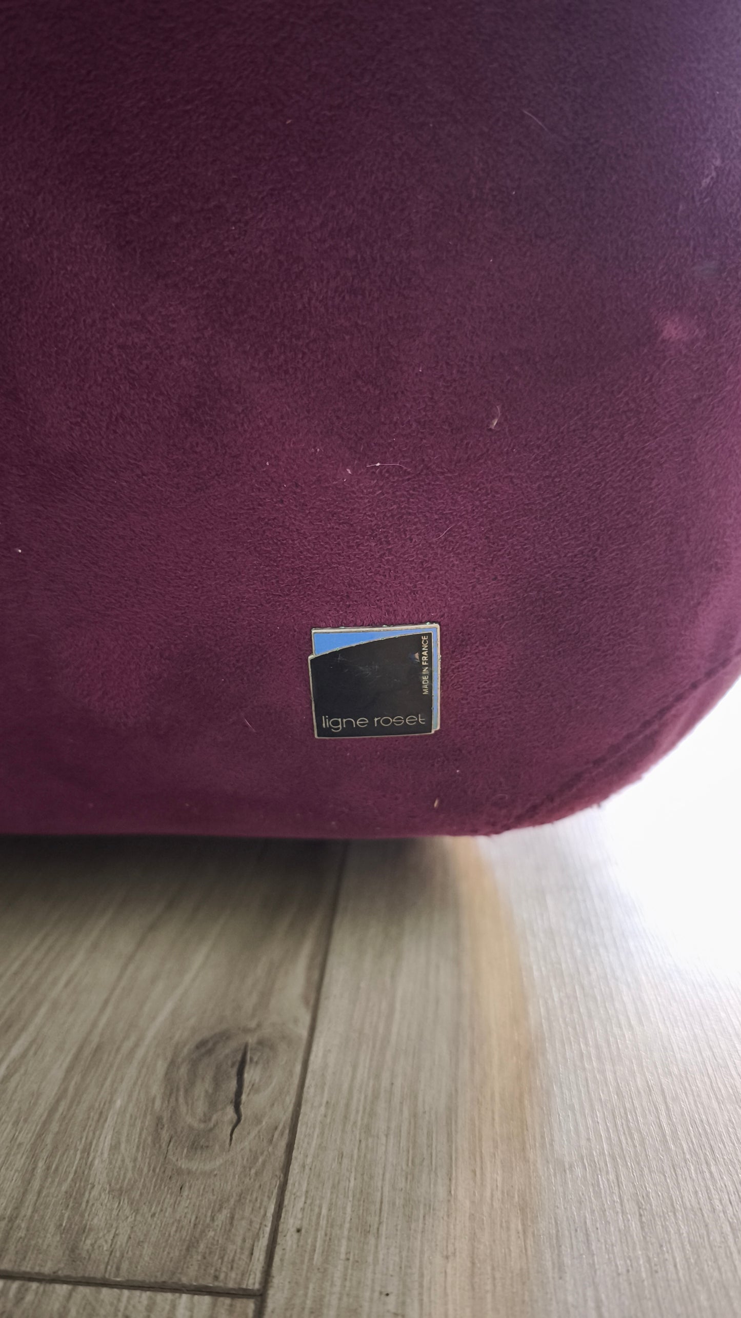 85178 Divano due posti Ligne Roset color melanzana