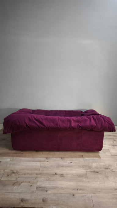85178 Divano due posti Ligne Roset color melanzana