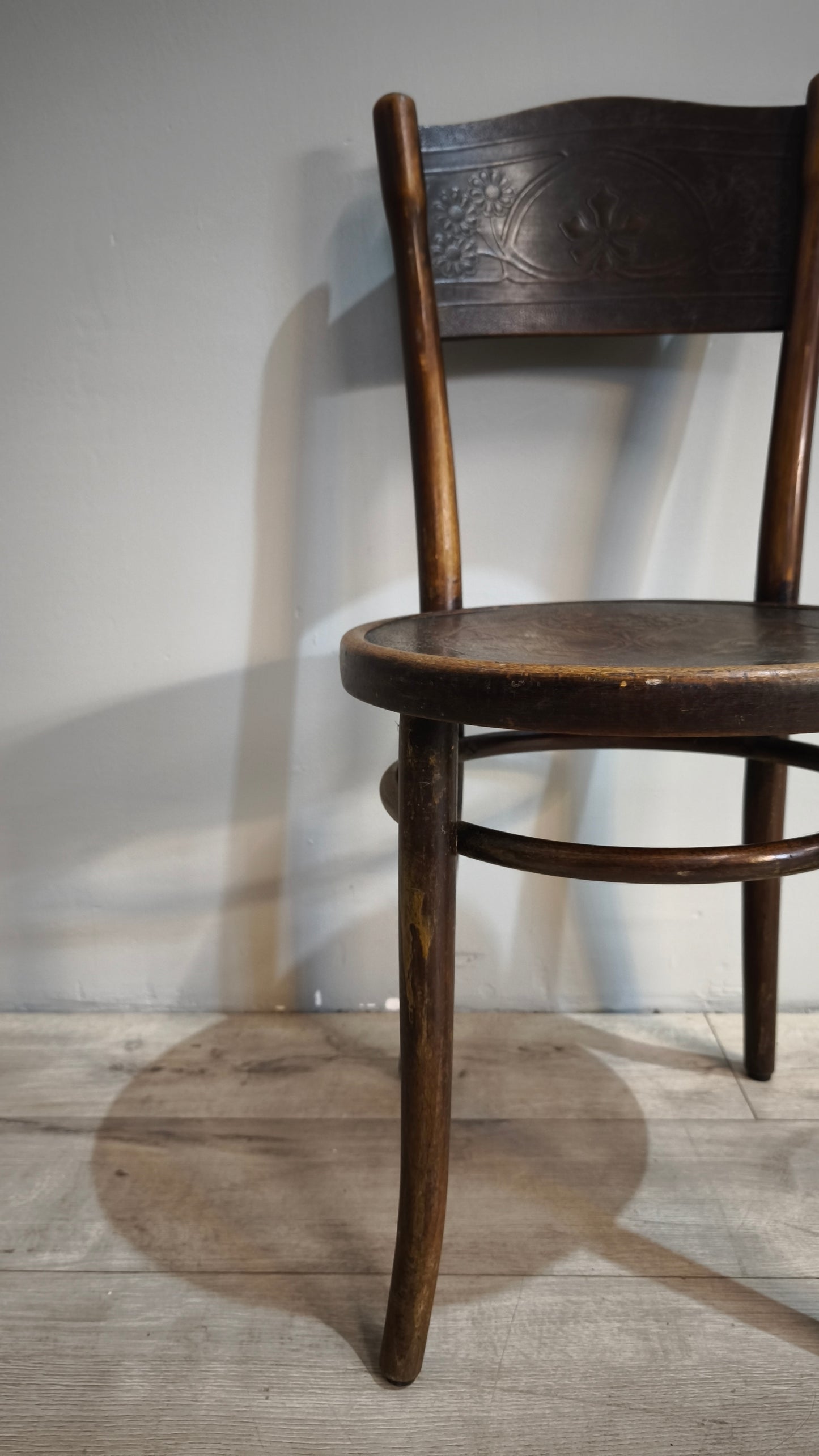 85273 Set n 4 sedie in legno Thonet