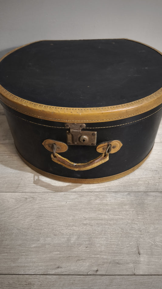 85278 Cappelliera vintage con manico