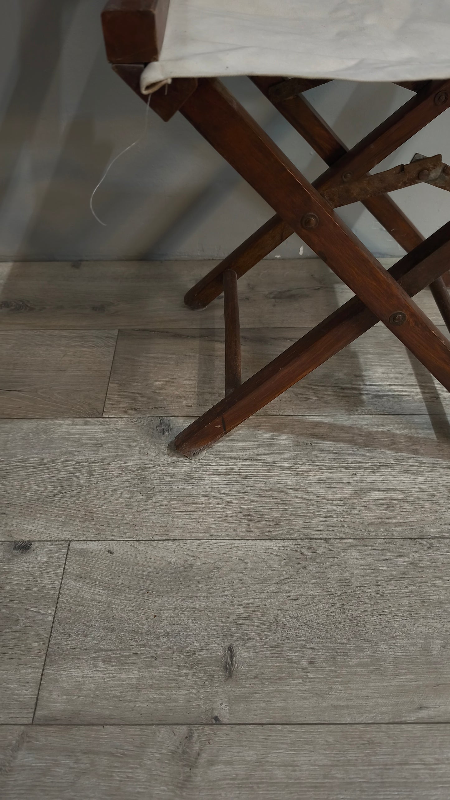 85678 Sedia pieghevole da regista in legno e tessuto