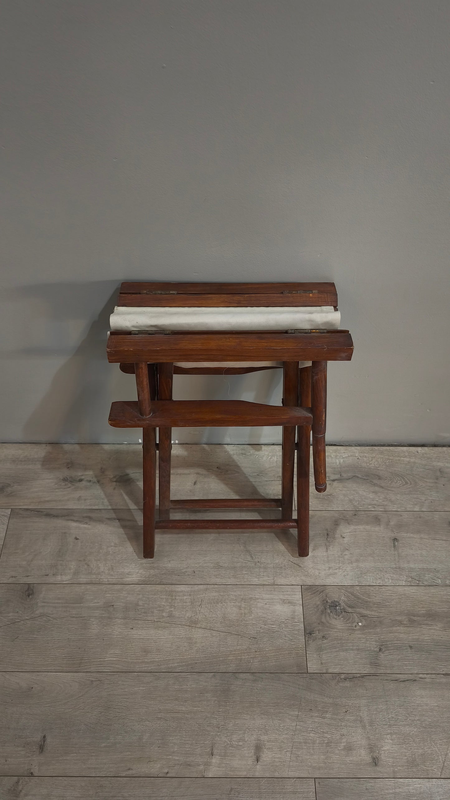 85678 Sedia pieghevole da regista in legno e tessuto