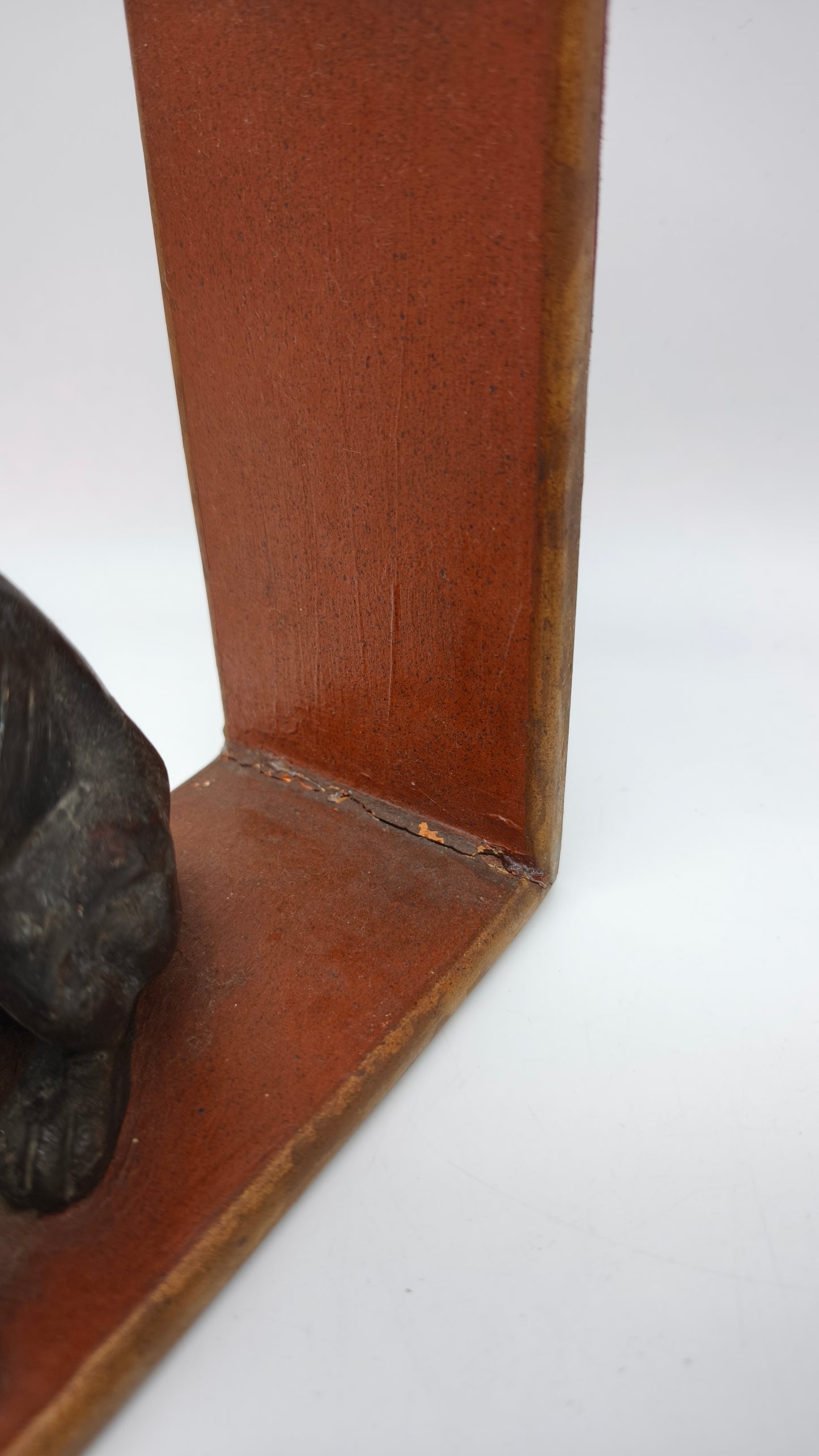 85614 Coppia fermalibri in resina con statuina cane