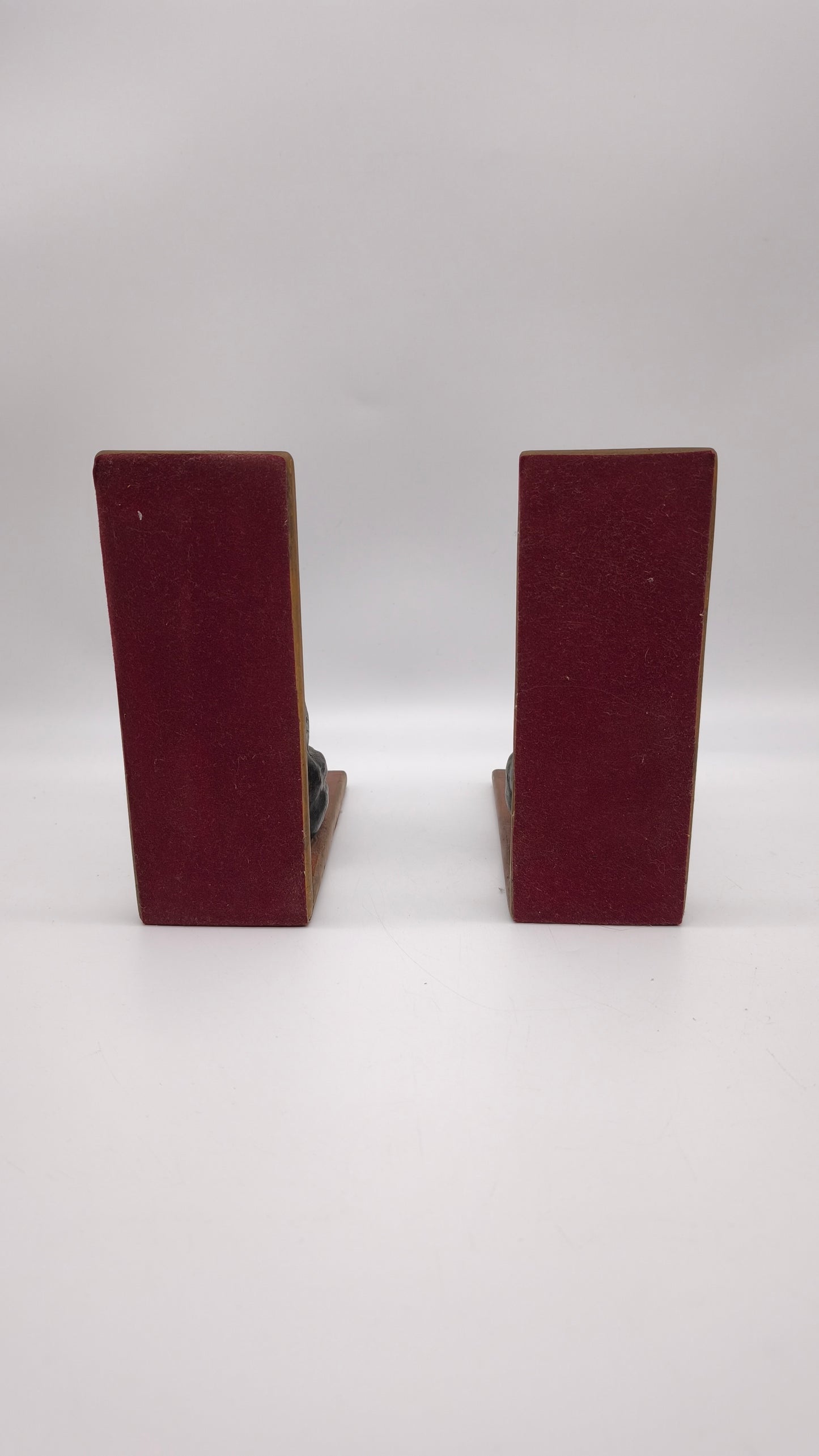 85614 Coppia fermalibri in resina con statuina cane