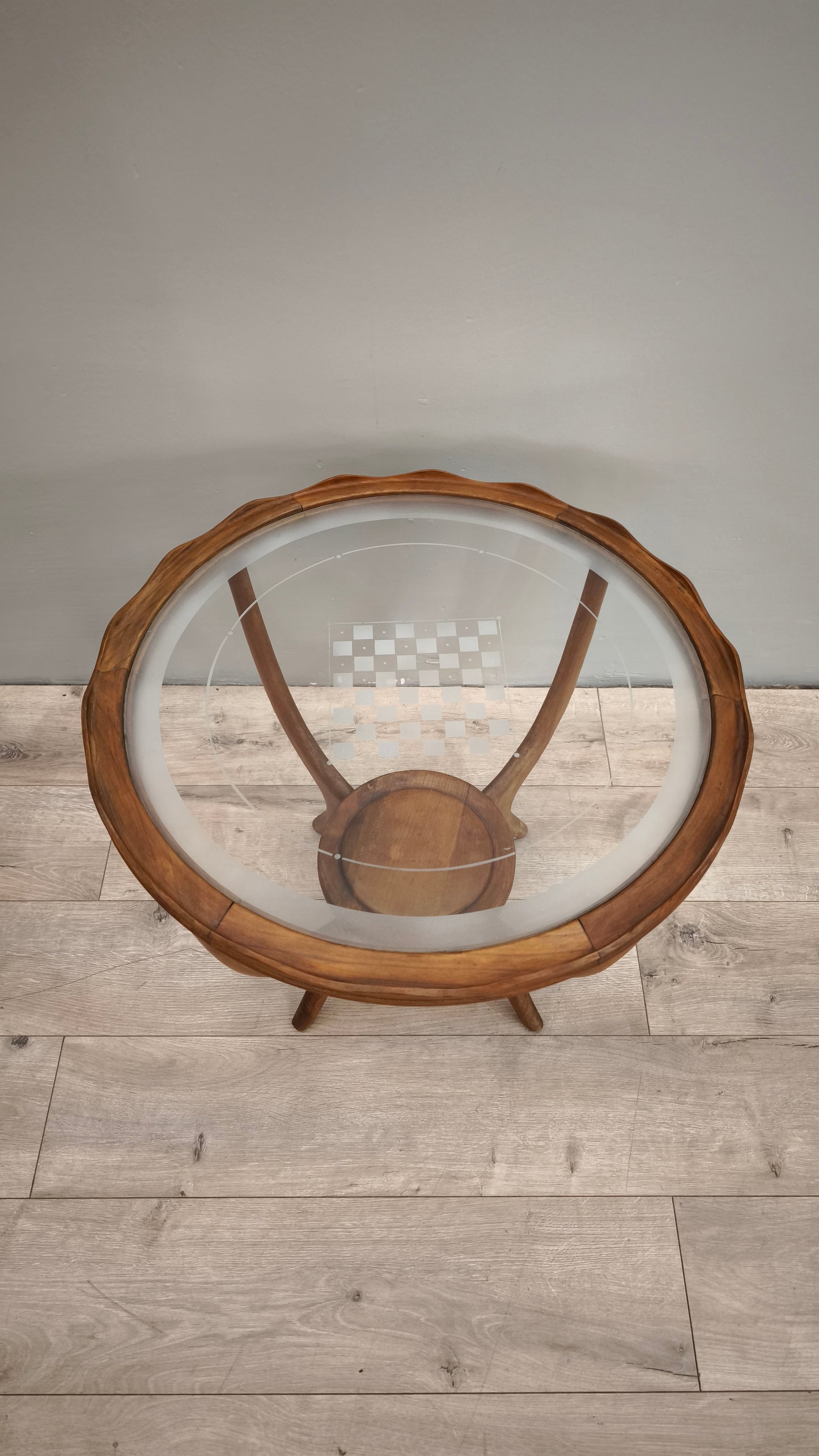 86007 Tavolino da salotto Paolo Buffa in legno con piano rotondo in vetro