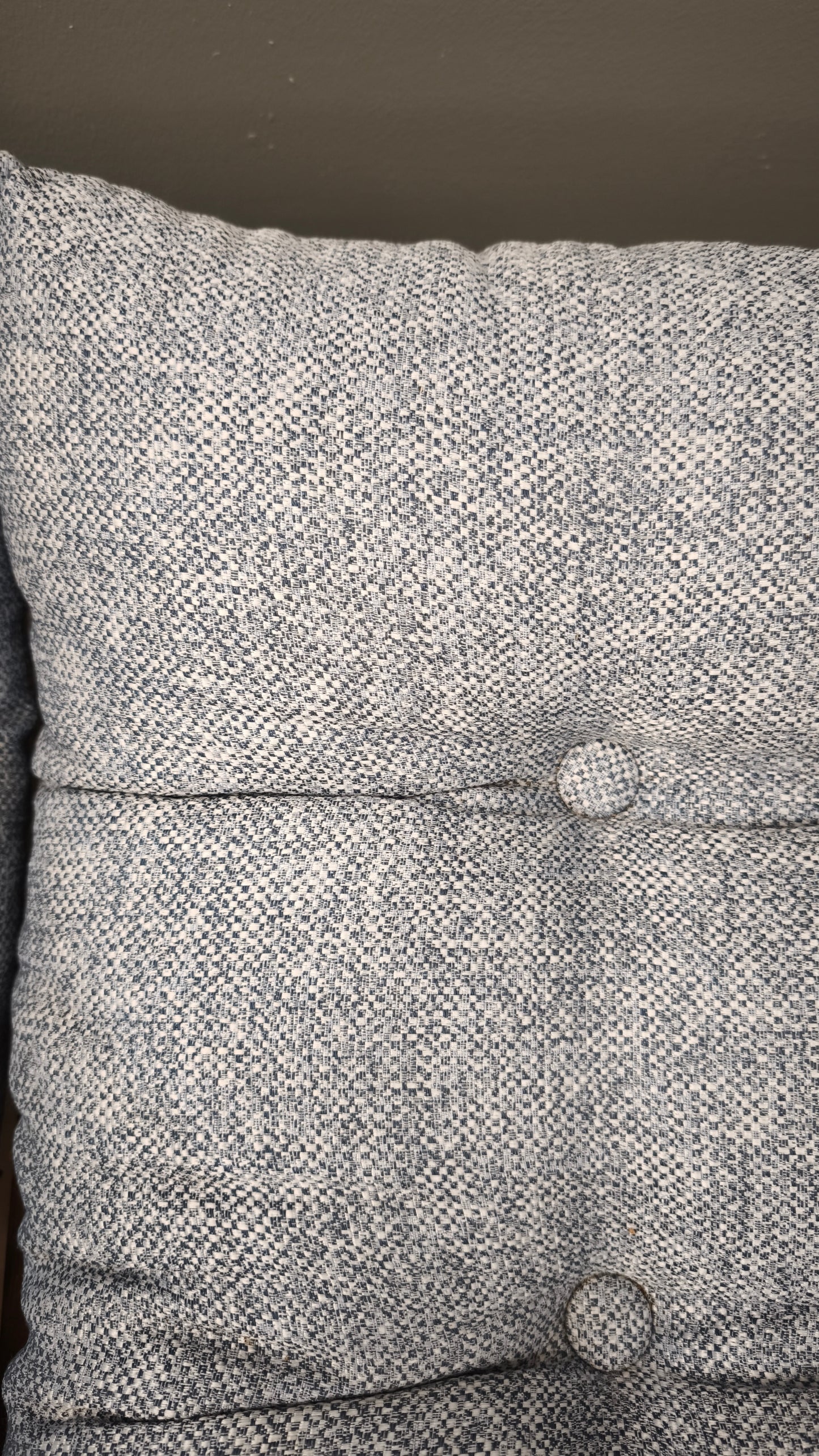 86014 Divano stile nordico in legno e tessuto