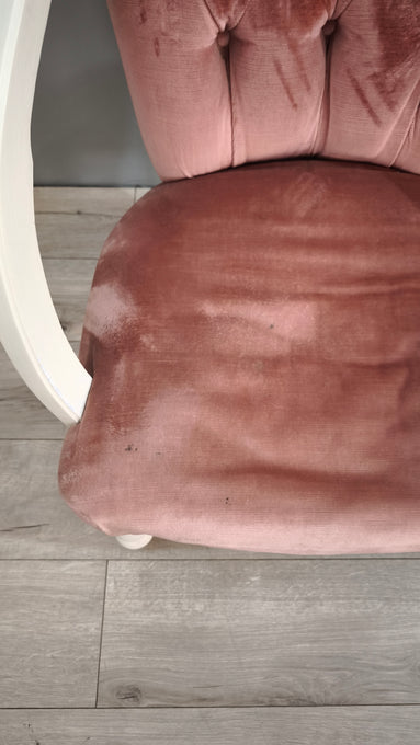 86175 Poltroncina da camera in legno bianco e tessuto rosa