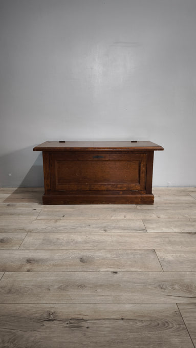 86276 Cassapanca in legno con apertura anche frontale