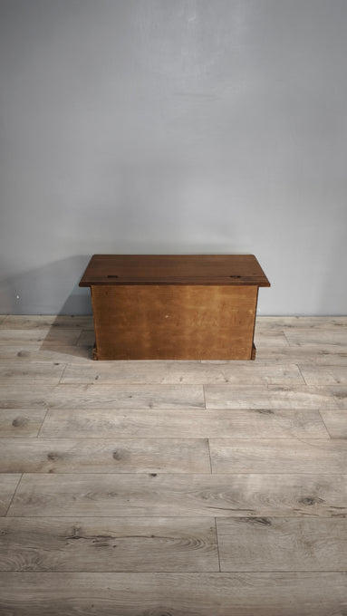 86276 Cassapanca in legno con apertura anche frontale