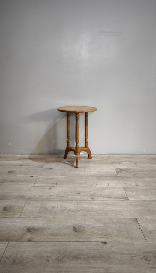 86250 Tavolino da salotto in legno con piano rotondo