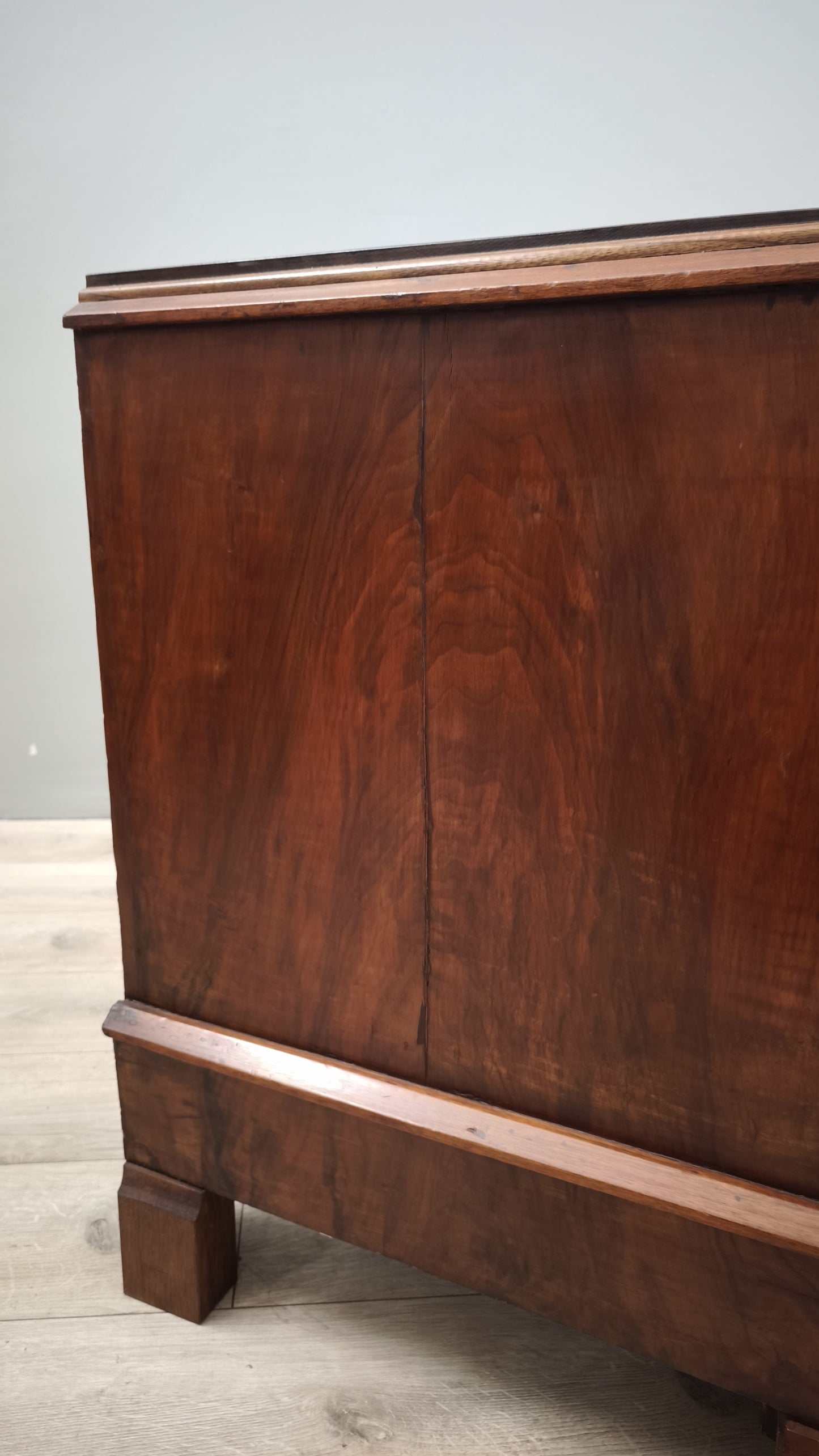 86255 Comò in legno due cassetti