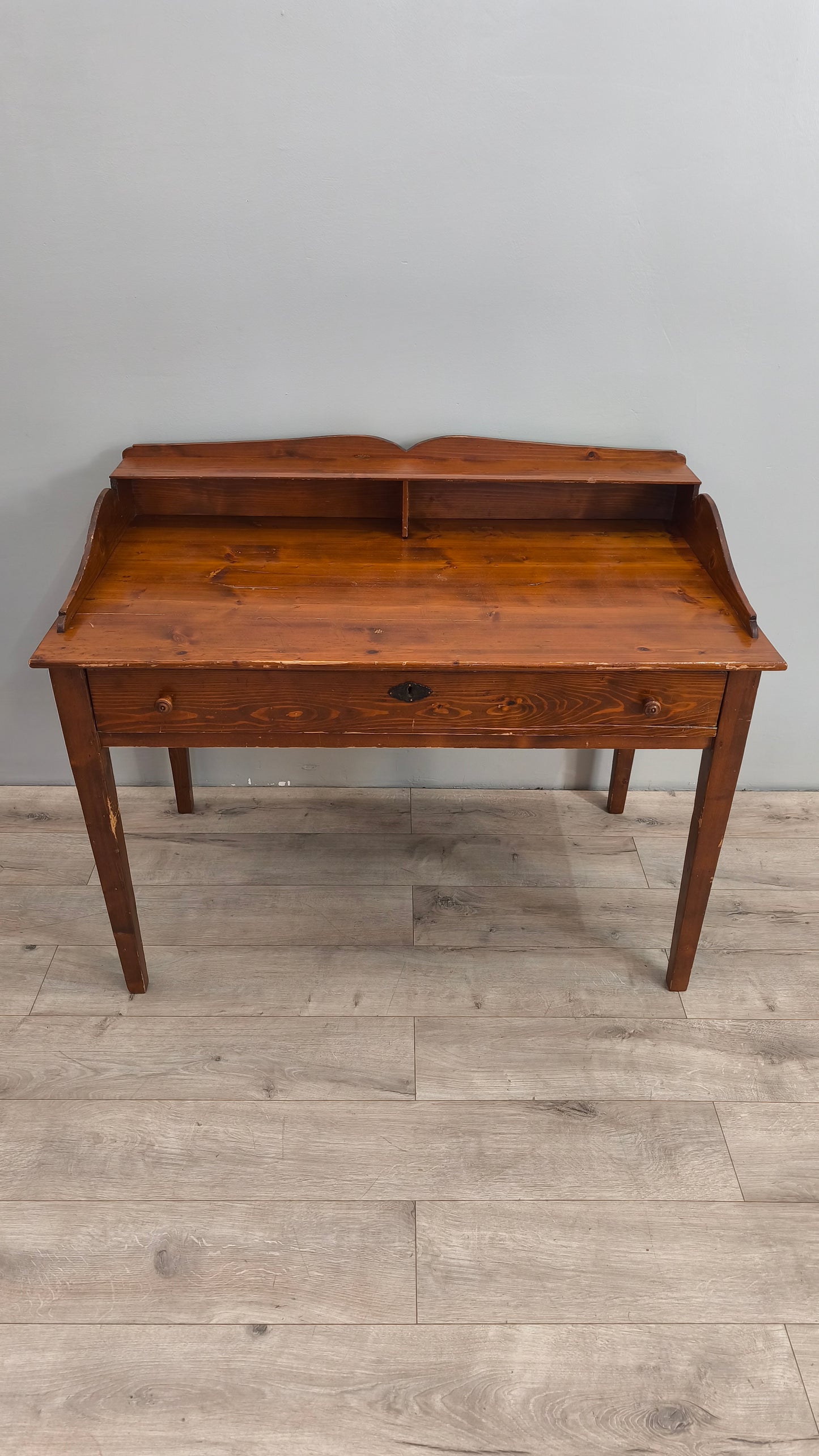 86659 Scrittoio in legno con cassetto frontale