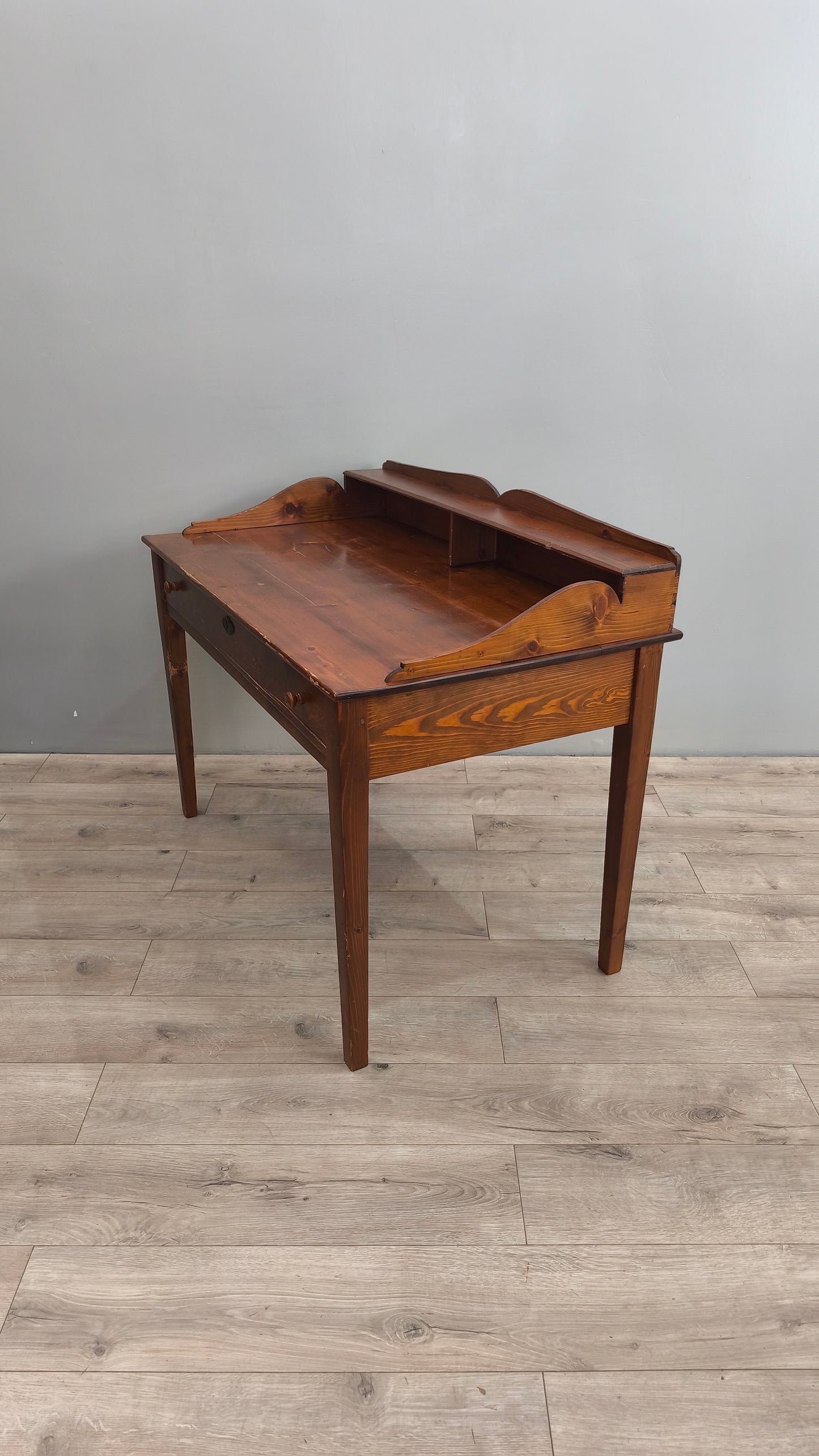 86659 Scrittoio in legno con cassetto frontale