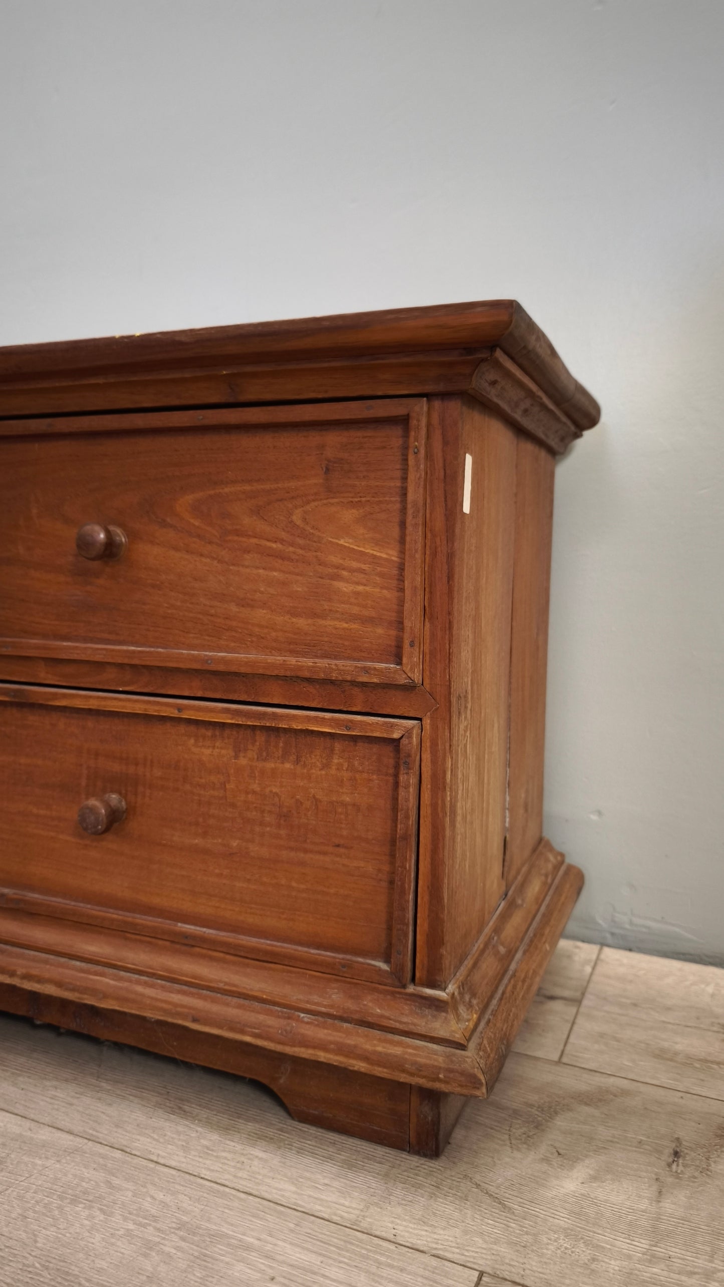 86793 Comodino in legno di teak