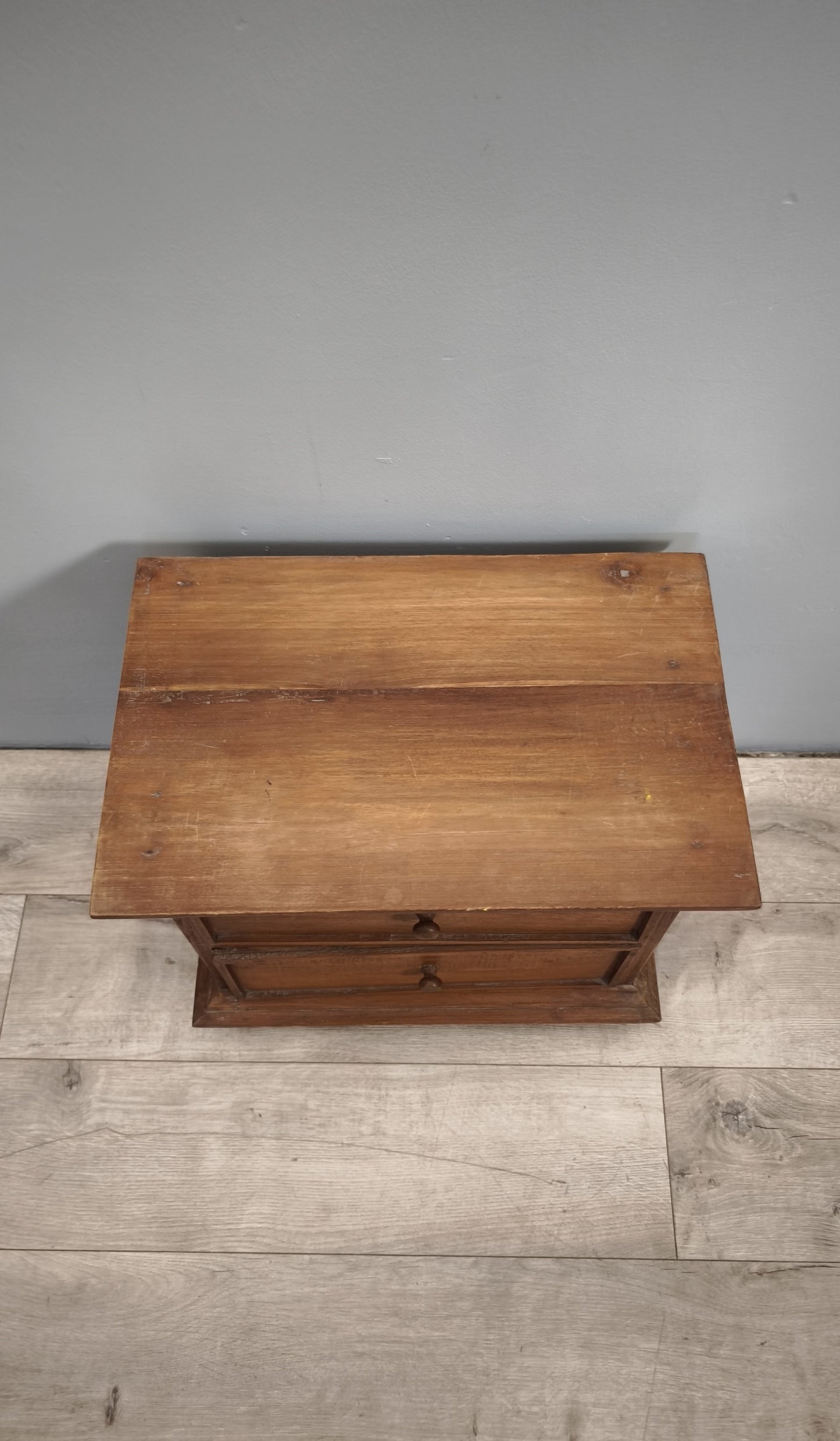 86793 Comodino in legno di teak