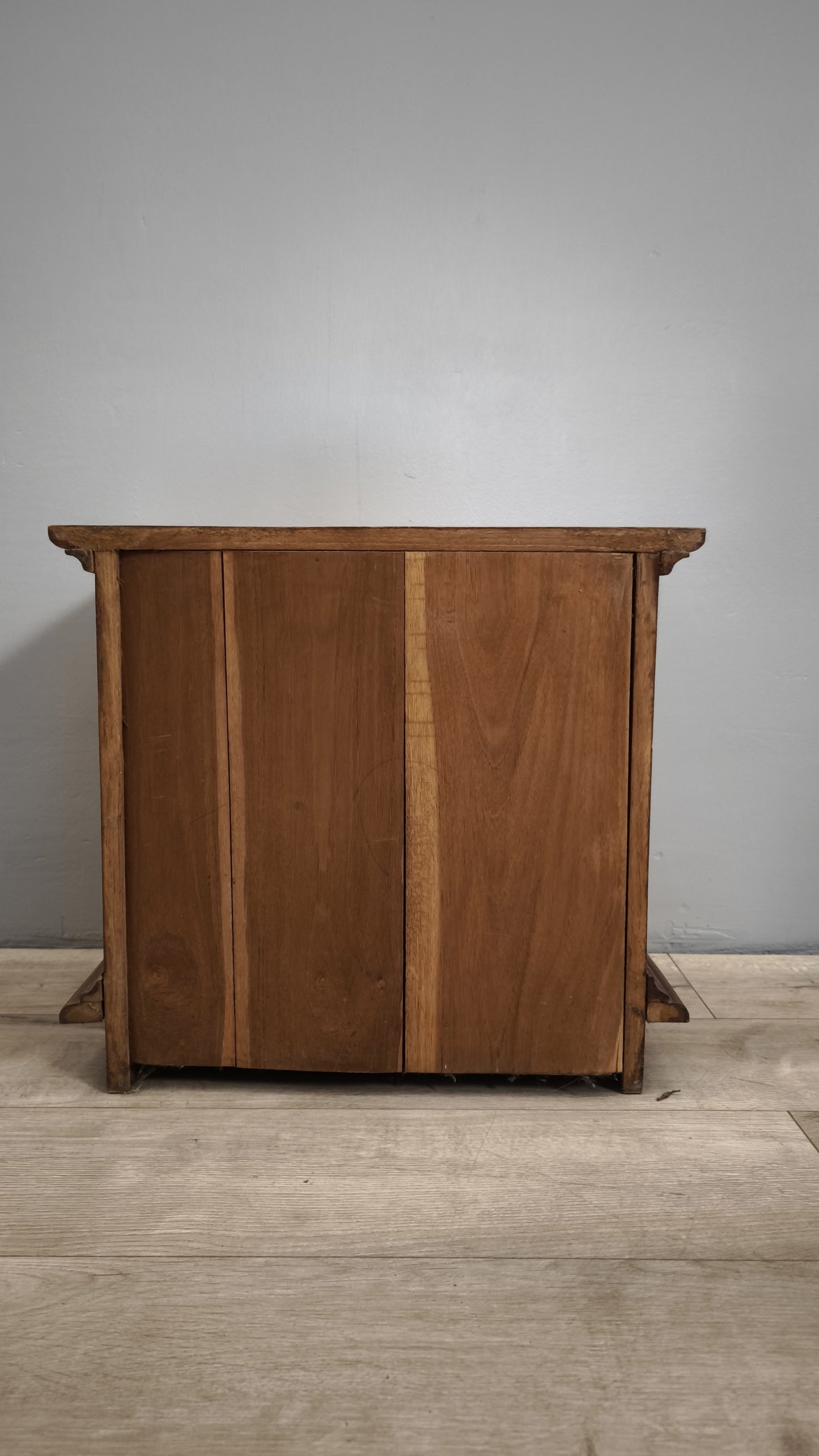 86793 Comodino in legno di teak