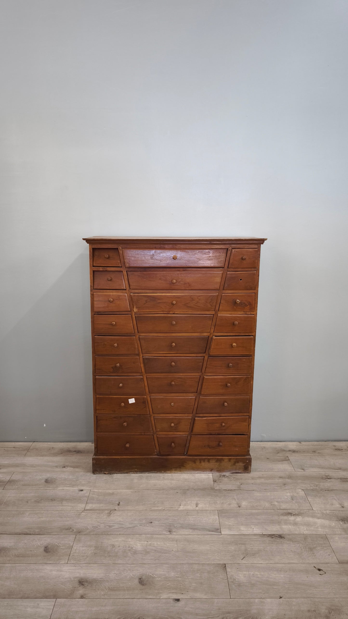 86855 Cassettiera in legno di teak