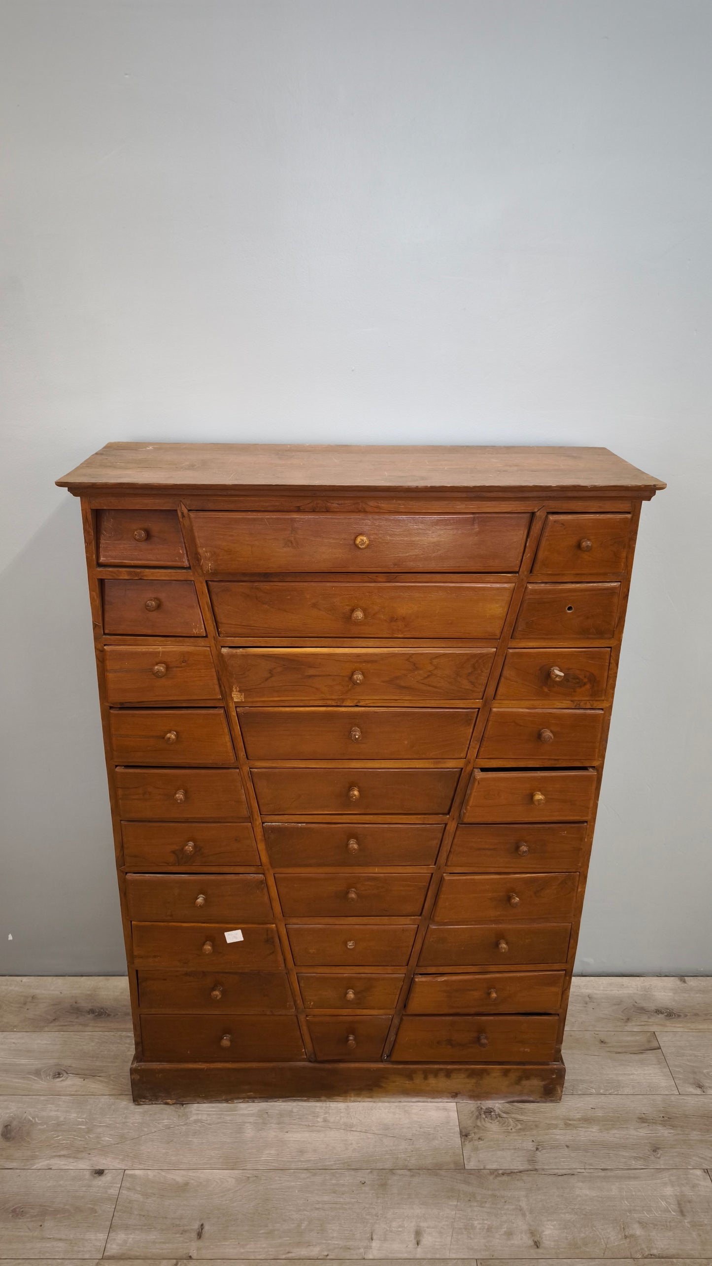 86855 Cassettiera in legno di teak